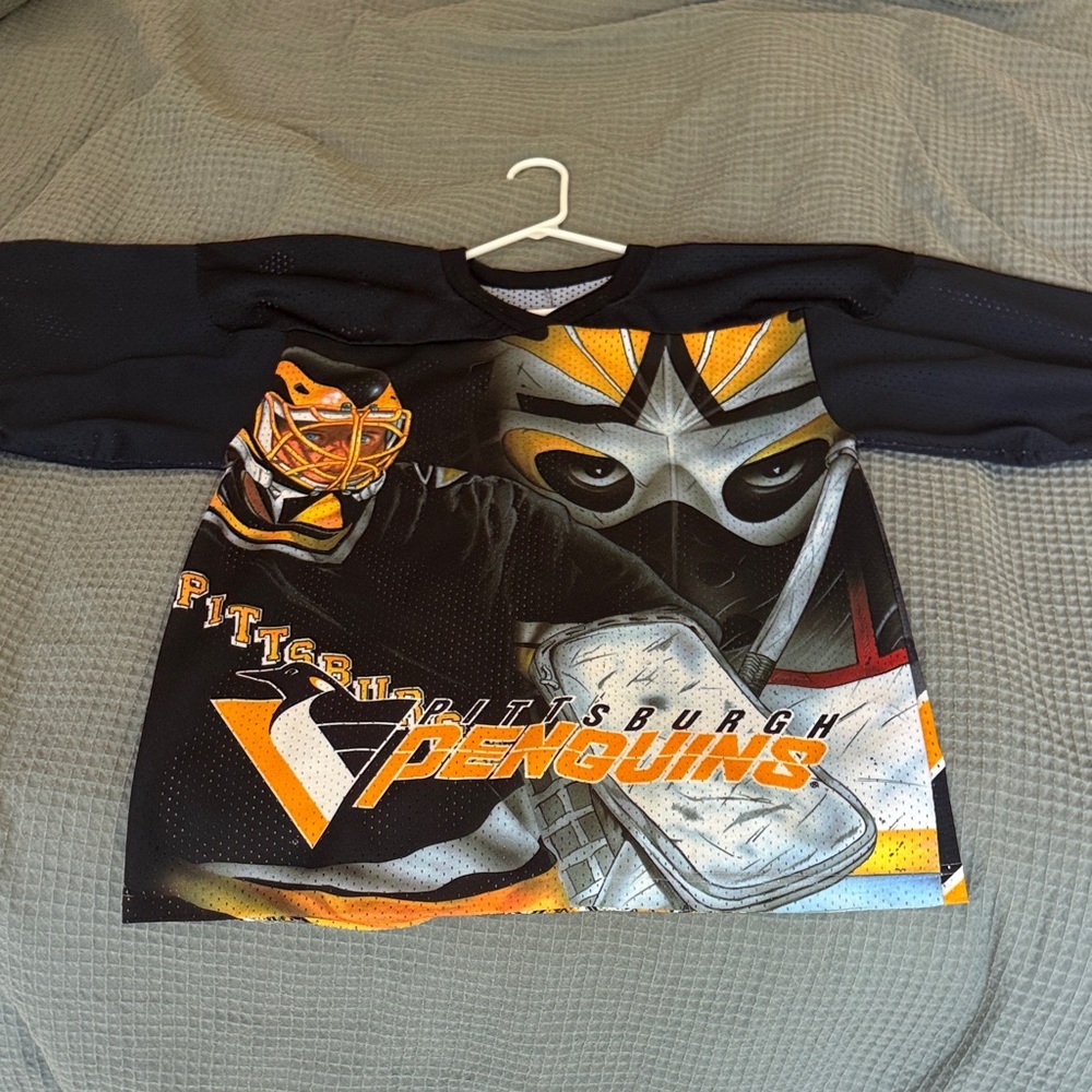 Penguins jersey
